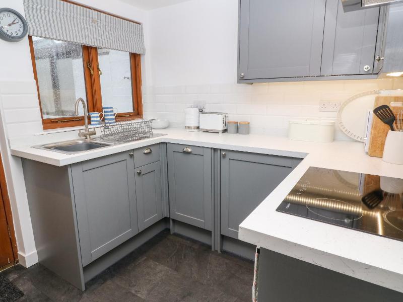 Miners Cottage - image 6