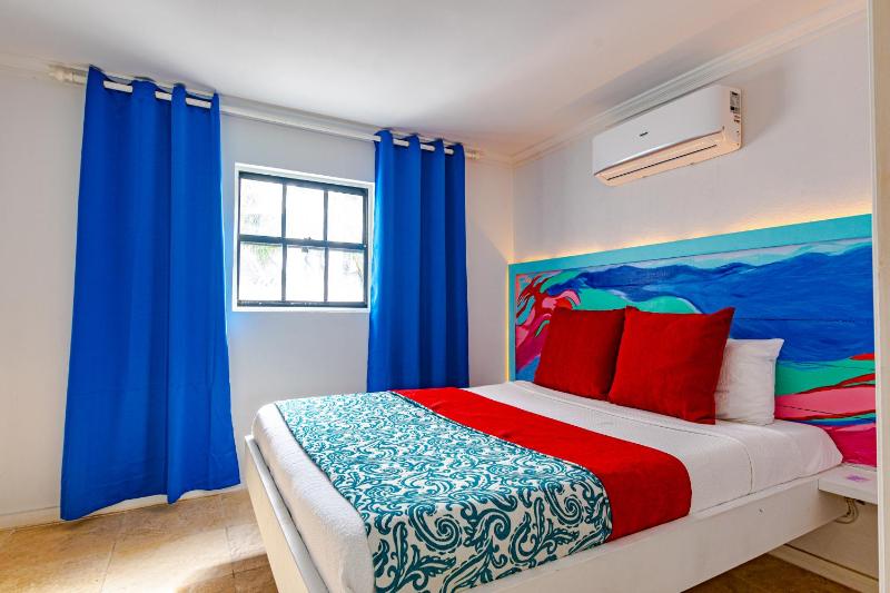 Caprice 14 - Oceanfront Villa - Gated Community with Pool - image 7