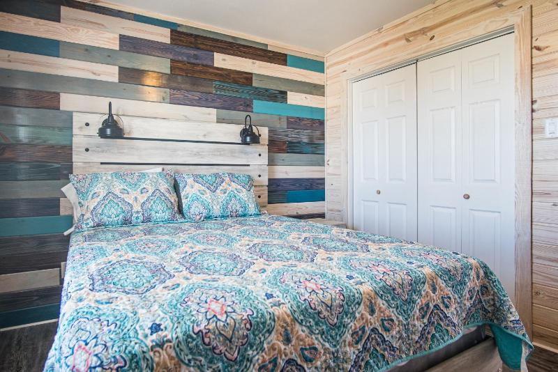 Two-Bedroom House image 3