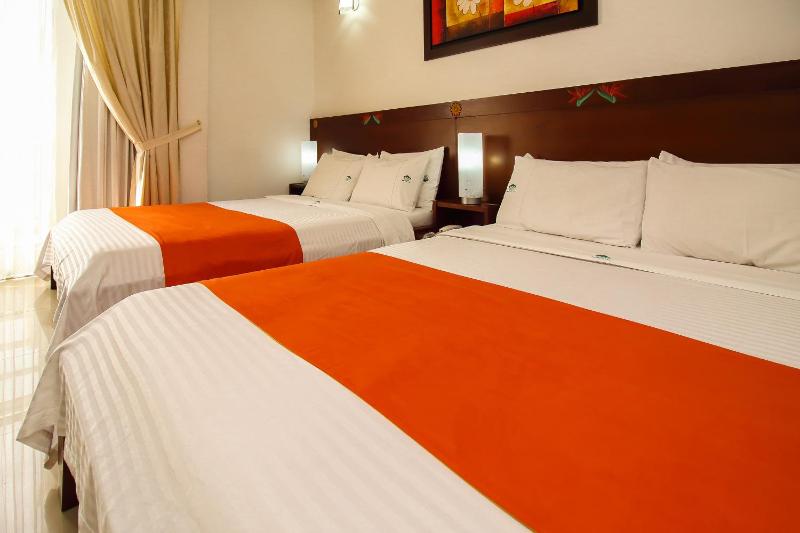 Hotel Imbanaco - image 12
