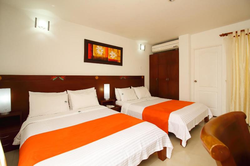 Hotel Imbanaco - image 25