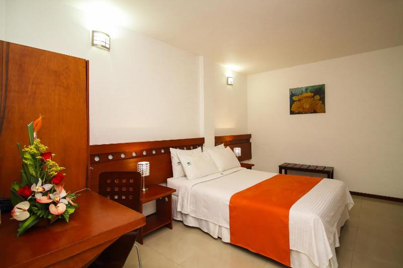 Hotel Imbanaco - image 19