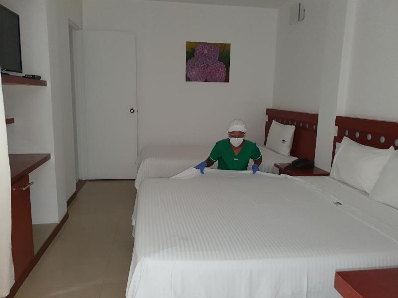 Hotel Imbanaco - image 26