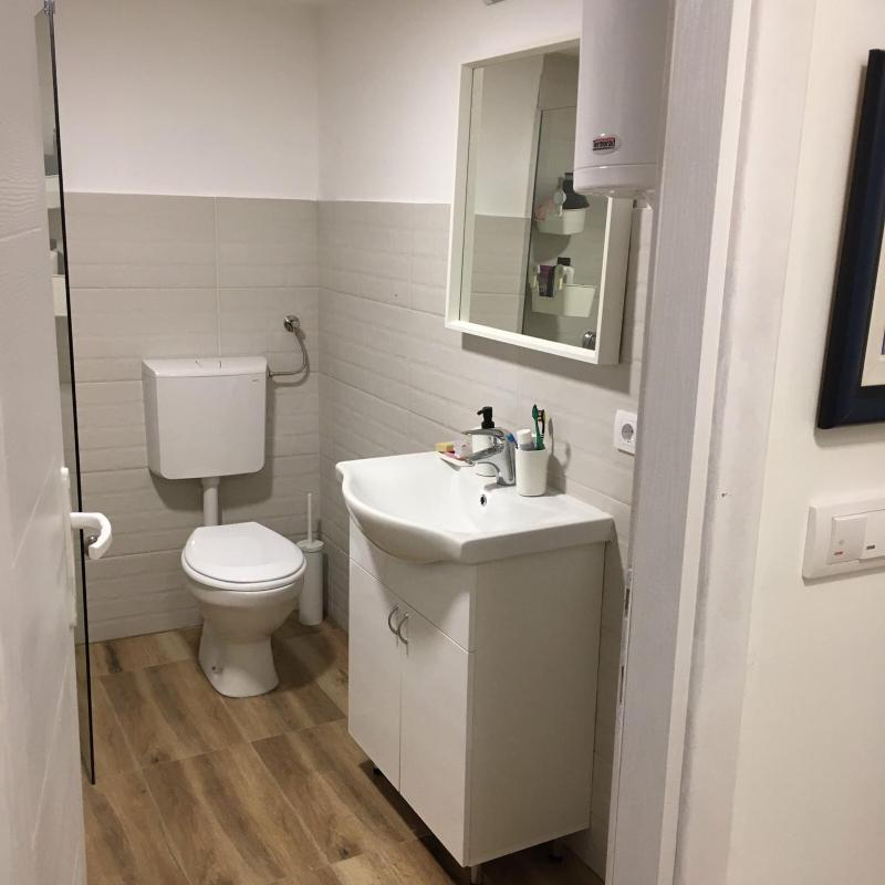 One-Bedroom House image 3