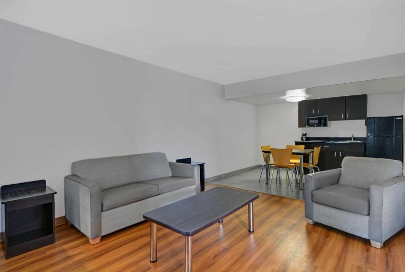 Suite image 2