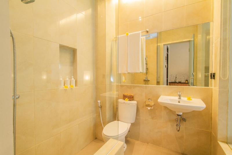 D Home Seminyak - image 6