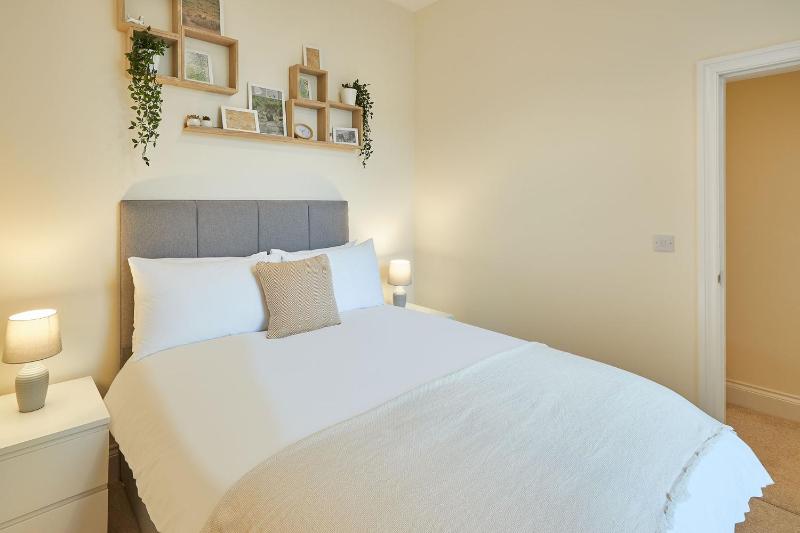 Two-Bedroom Apartment image 4
