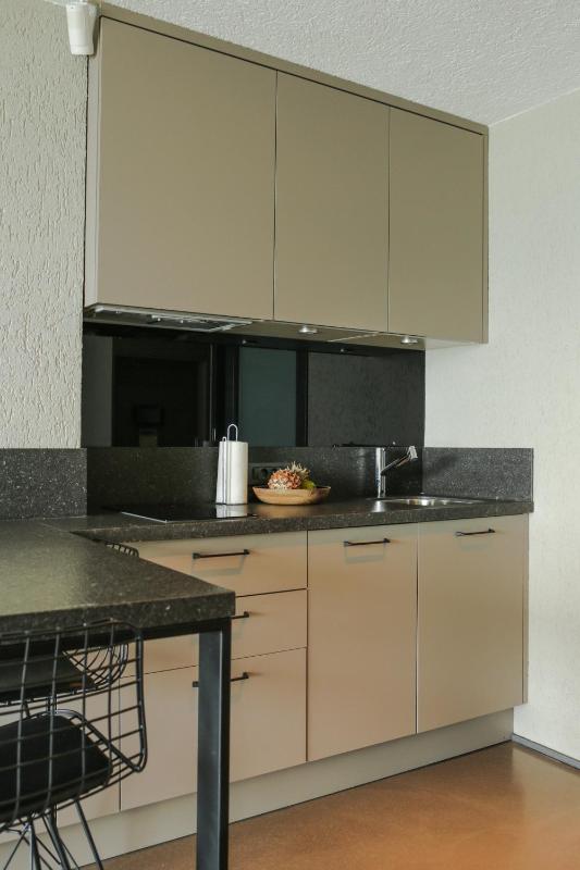 Studio with Sea View image 4