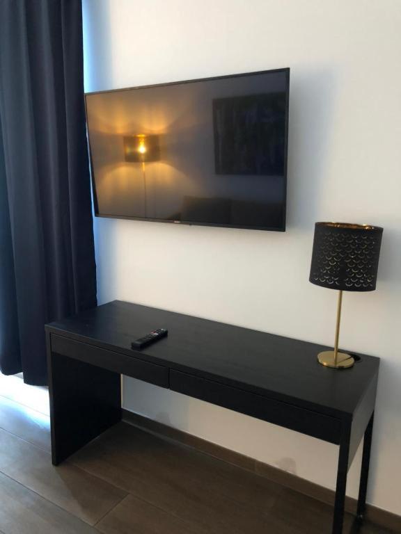 Superior Apartment image 3
