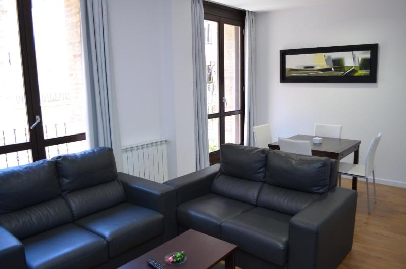 Superior Two-Bedroom Apartment image 2