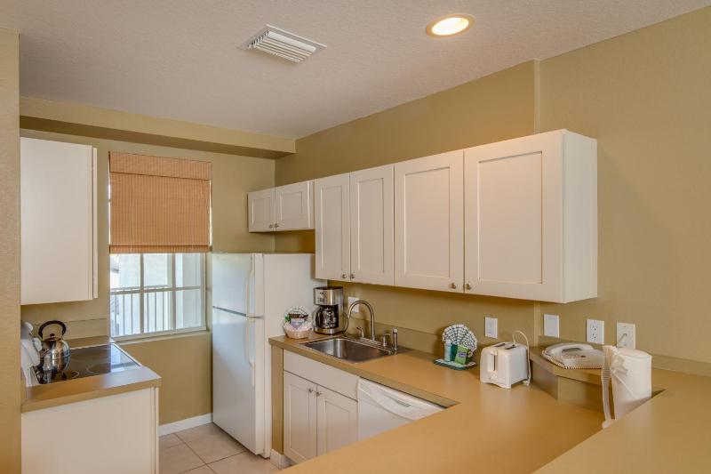 Olde Marco Inn & Suites - image 4