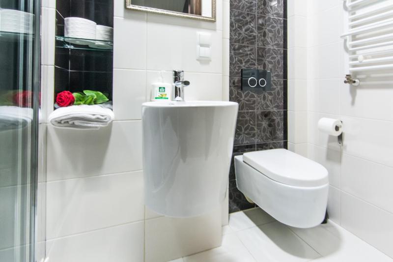 Apartamenty hoteLOVE z sauną - image 8