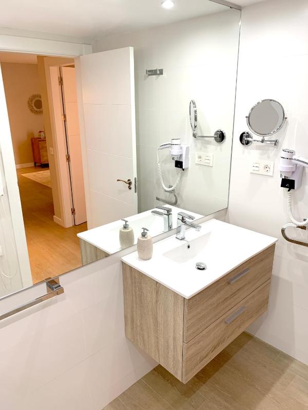 Sea to Sky Suites - Mijas Pueblo - image 4