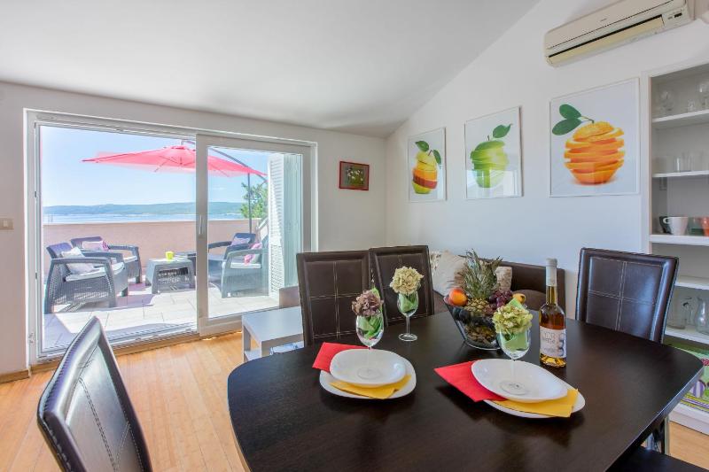 Apartments Robic - image 9