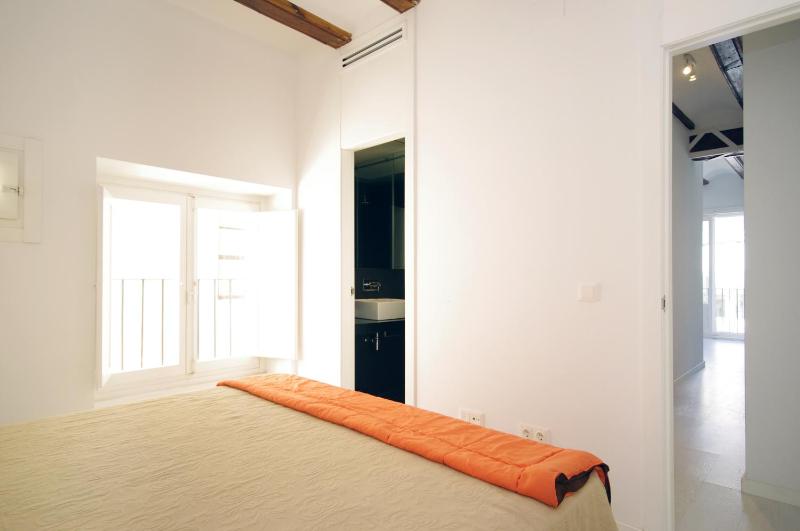 Two-Bedroom Apartment with Balcony image 3