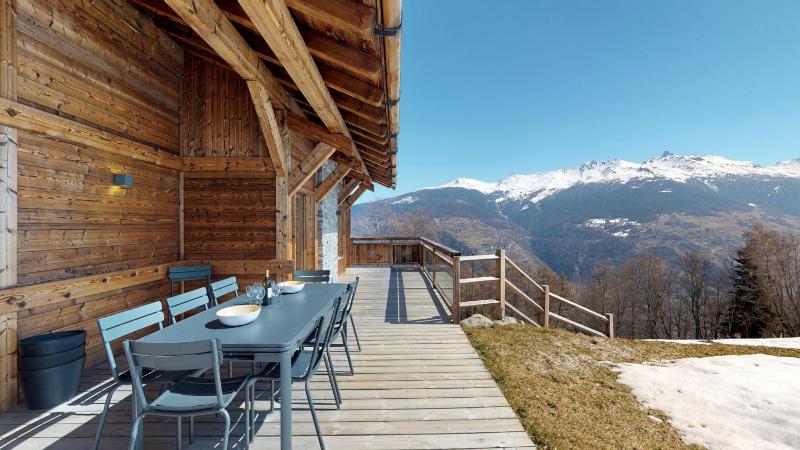 Superior Chalet image 2