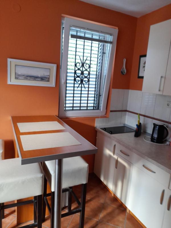 Studio with Patio and Sea View image 2