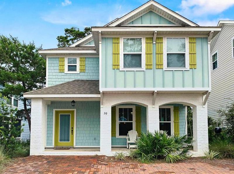 Three-Bedroom House image 1