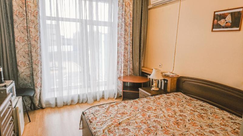 Double Room image 1