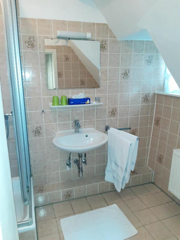 Double Room image 1