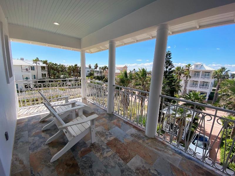 Portofino House - image 14