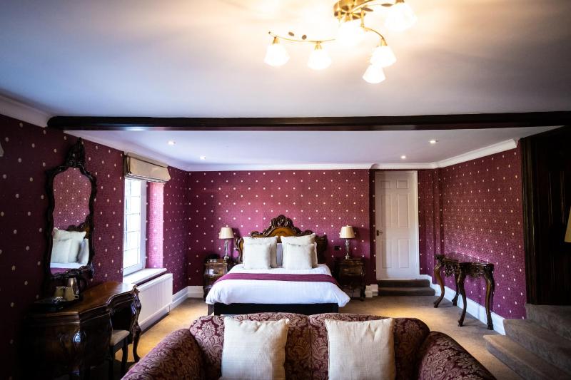 Superior Double Room image 2