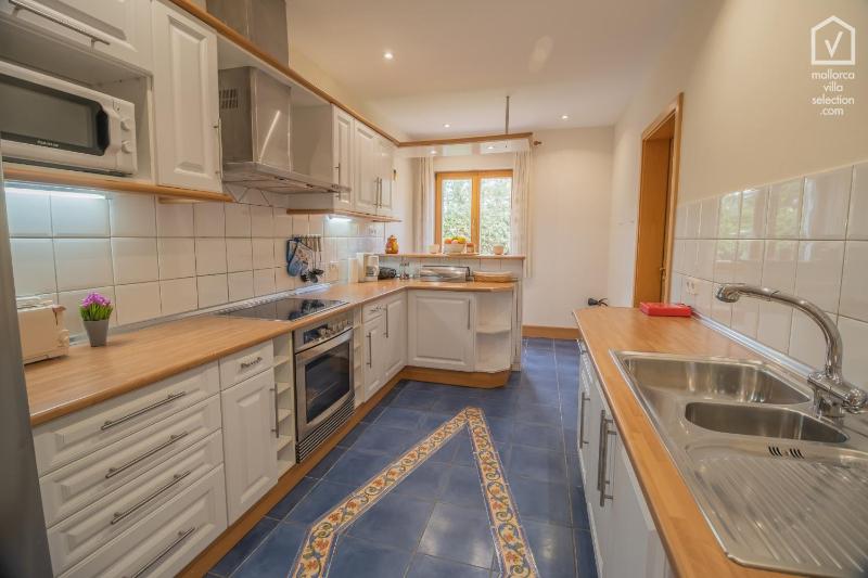 C335 Berna by Mallorca Villa Selection - image 37