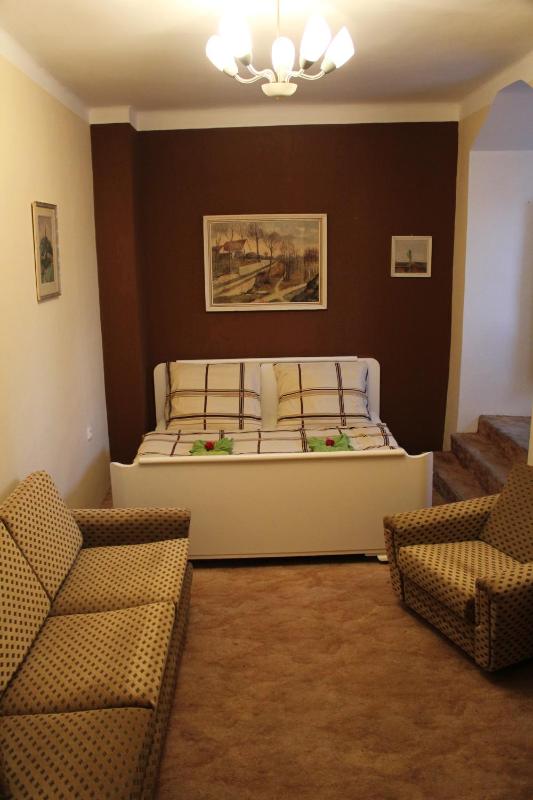 Double Room image 4