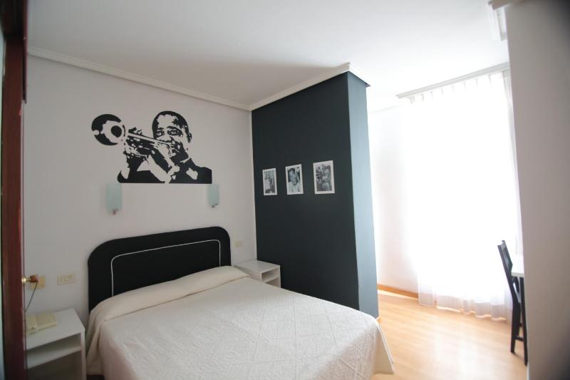 Hotel Valencia de la Musica - image 6