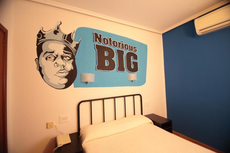 Hotel Valencia de la Musica - image 7