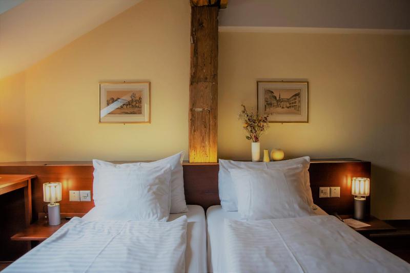 Comfort Double Room image 4