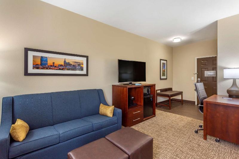 King Room - Non-Smoking image 2