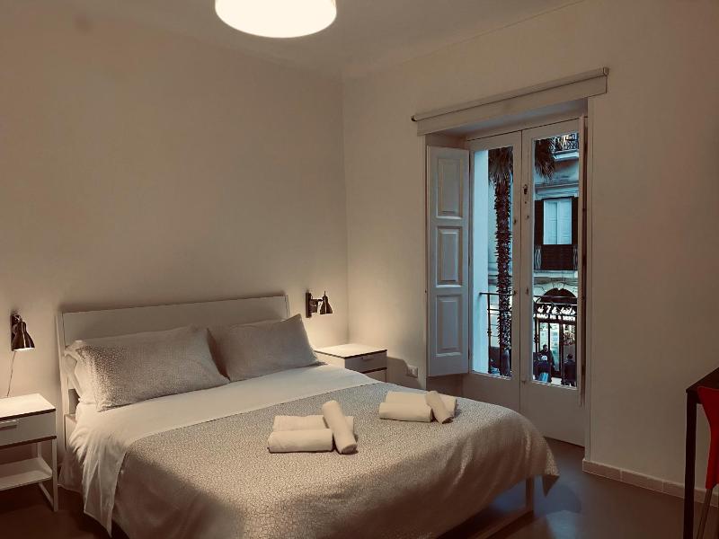 Double Room with Private Bathroom image 4