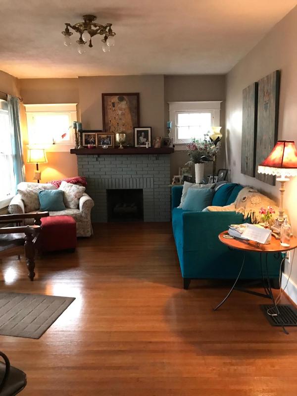 Charming home in Derby city - image 30