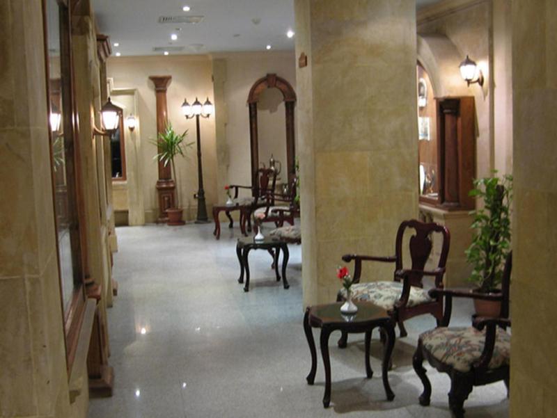 Philippe Luxor Hotel - image 3