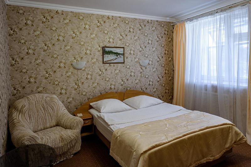 Standard Double Room image 1