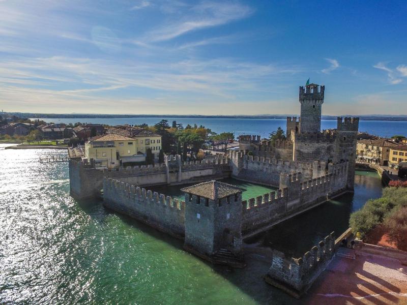 Holiday Sirmione Apartments - image 13