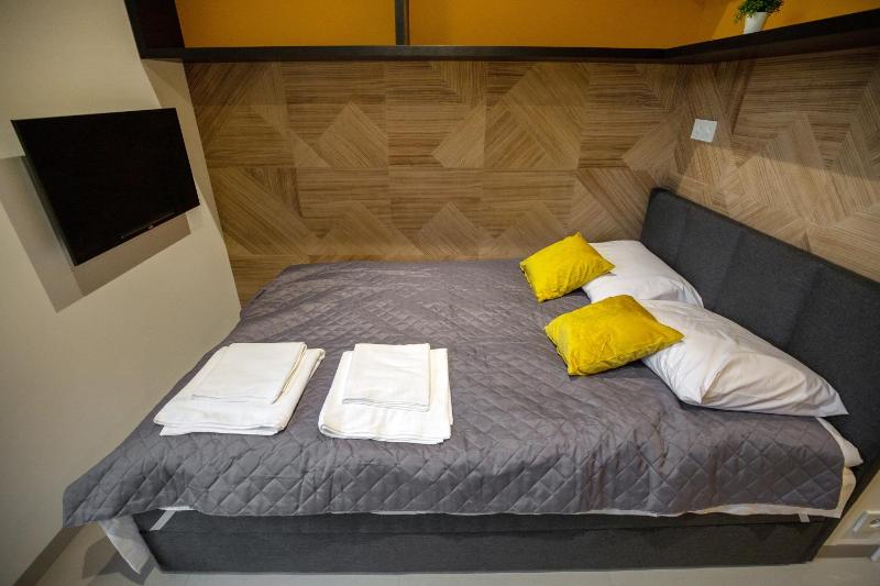 iroom - image 12