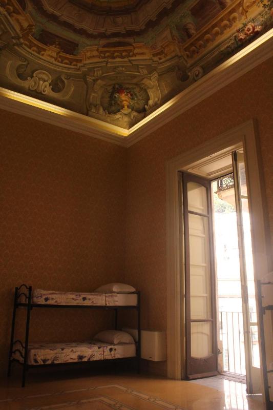 Salerno Experience hostel - image 4