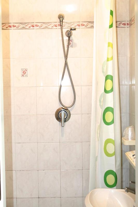 Double Room image 2