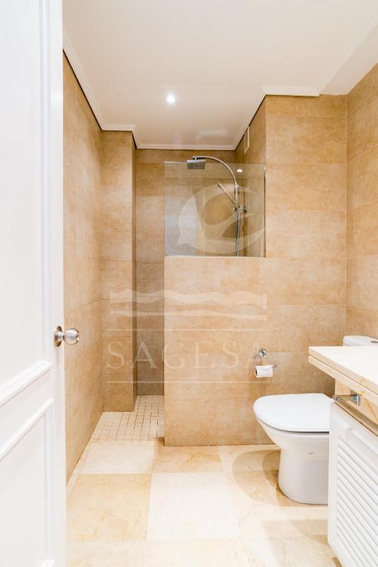 Deluxe Triple Room with Sea View image 2