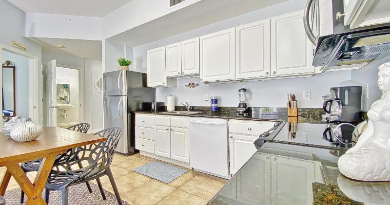 One-Bedroom Apartment image 2