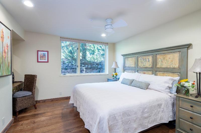 Two-Bedroom Apartment image 3