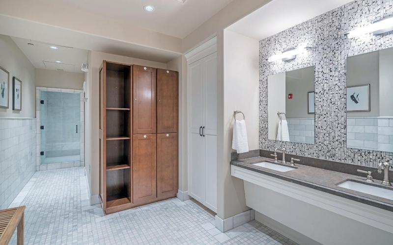 Superior Apartment image 3