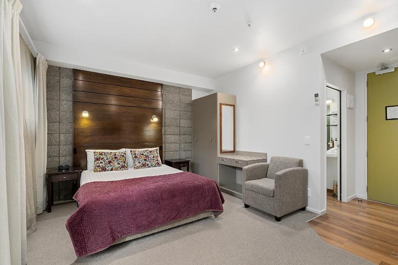 Boulcott Lodge - image 13