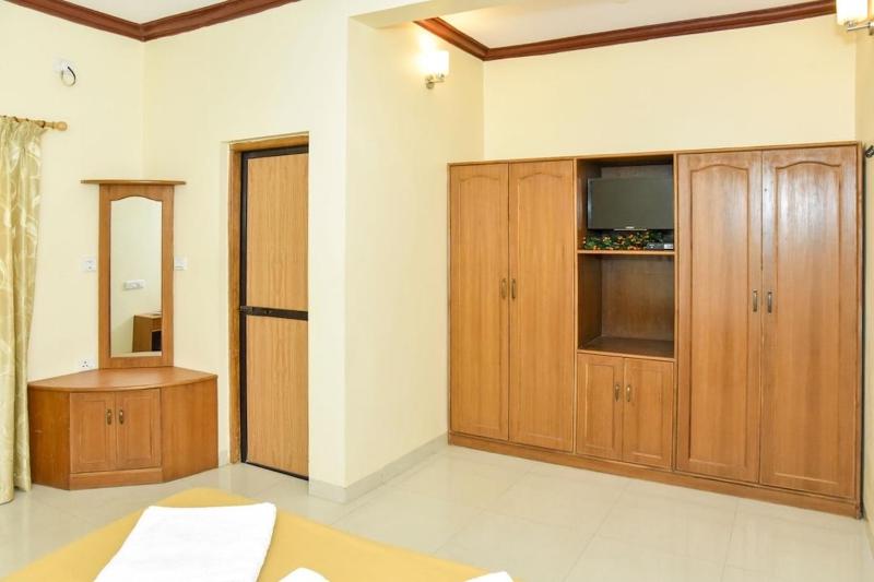 Deluxe Triple Room image 2