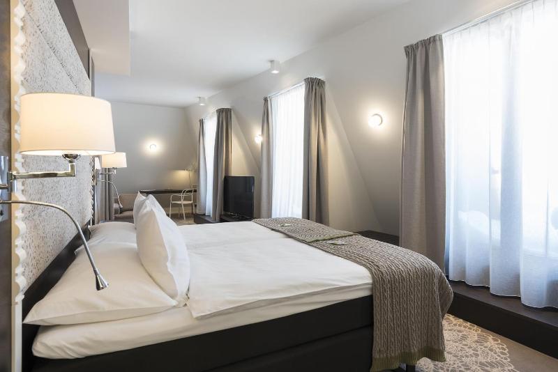 Suite Rector with Spa Access image 2