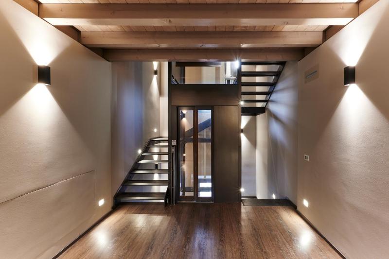 Superior Twin Room image 4