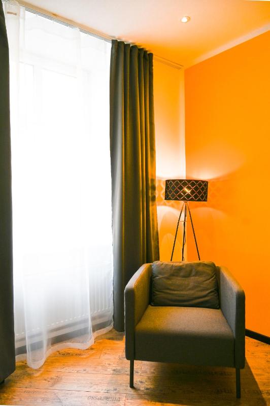 One-Bedroom Apartment image 2