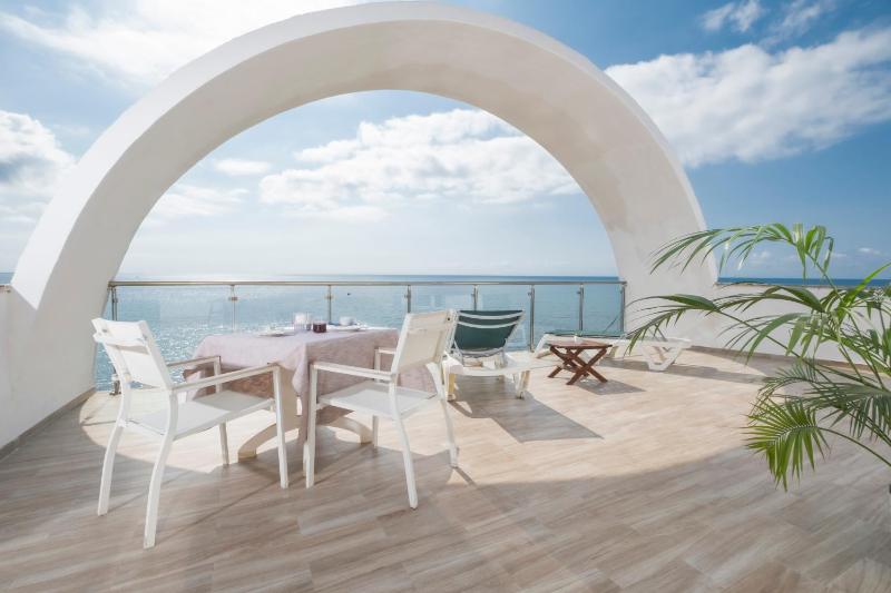 Junior Suite with Sea View image 1